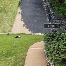 House Soft Wash, Driveway & Sidewalk Cleaning – Florissant, MO 1